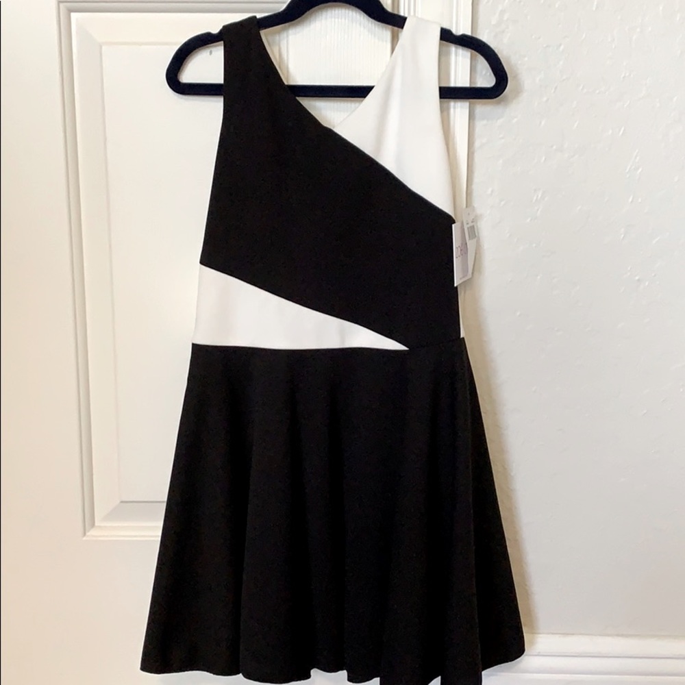 NWT Zoe LTD girls dress